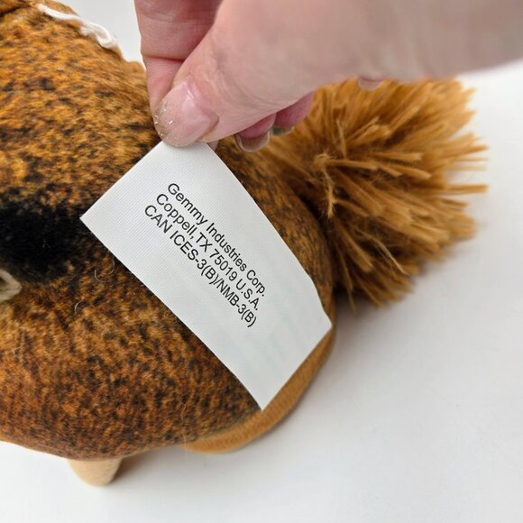 Gemmy Animated Squirrel Plush Christmas Friend Musical Tested Works Read - Picture 7 of 11